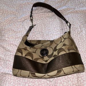 Coach shoulder bag